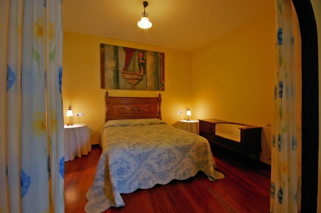 Casa Grande De Trives Bed & Breakfast Пуебла де Тривес Стая снимка